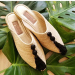 Load image into Gallery viewer, Handmade Slippers with Tassels
