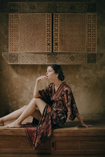 Load image into Gallery viewer, NJULU Kimono Dress
