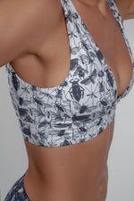 Load image into Gallery viewer, Black &amp; White IMANI Printed Bikini
